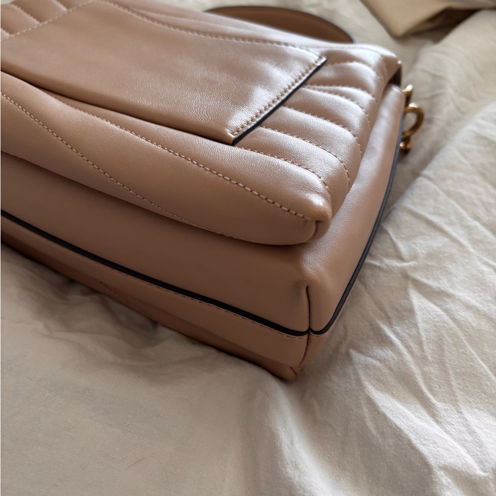 Tory Burch Blush Pink/ Tan with Gold Hardware Shoulder Bag with Chevron Quilting - Picture 4 of 6